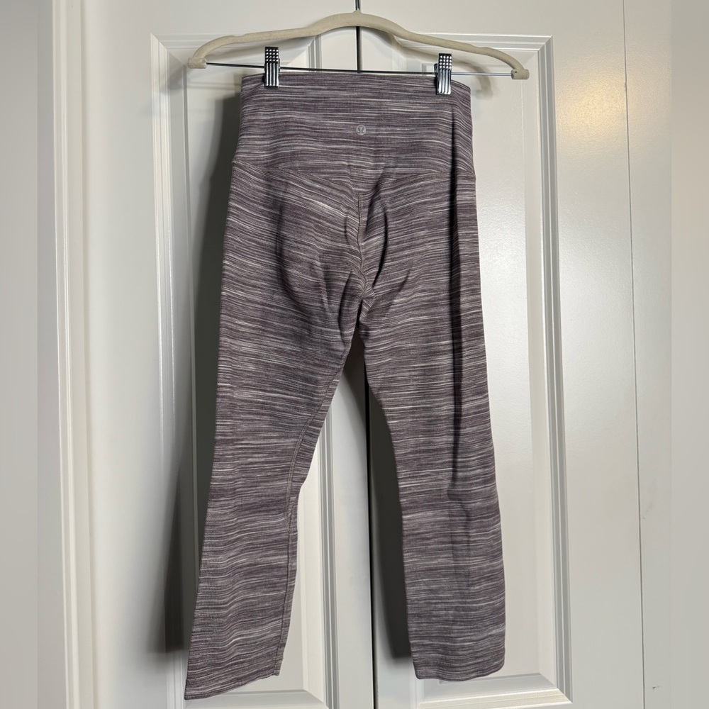 Lululemon 7/8 Crop Leggings Purple Size 6